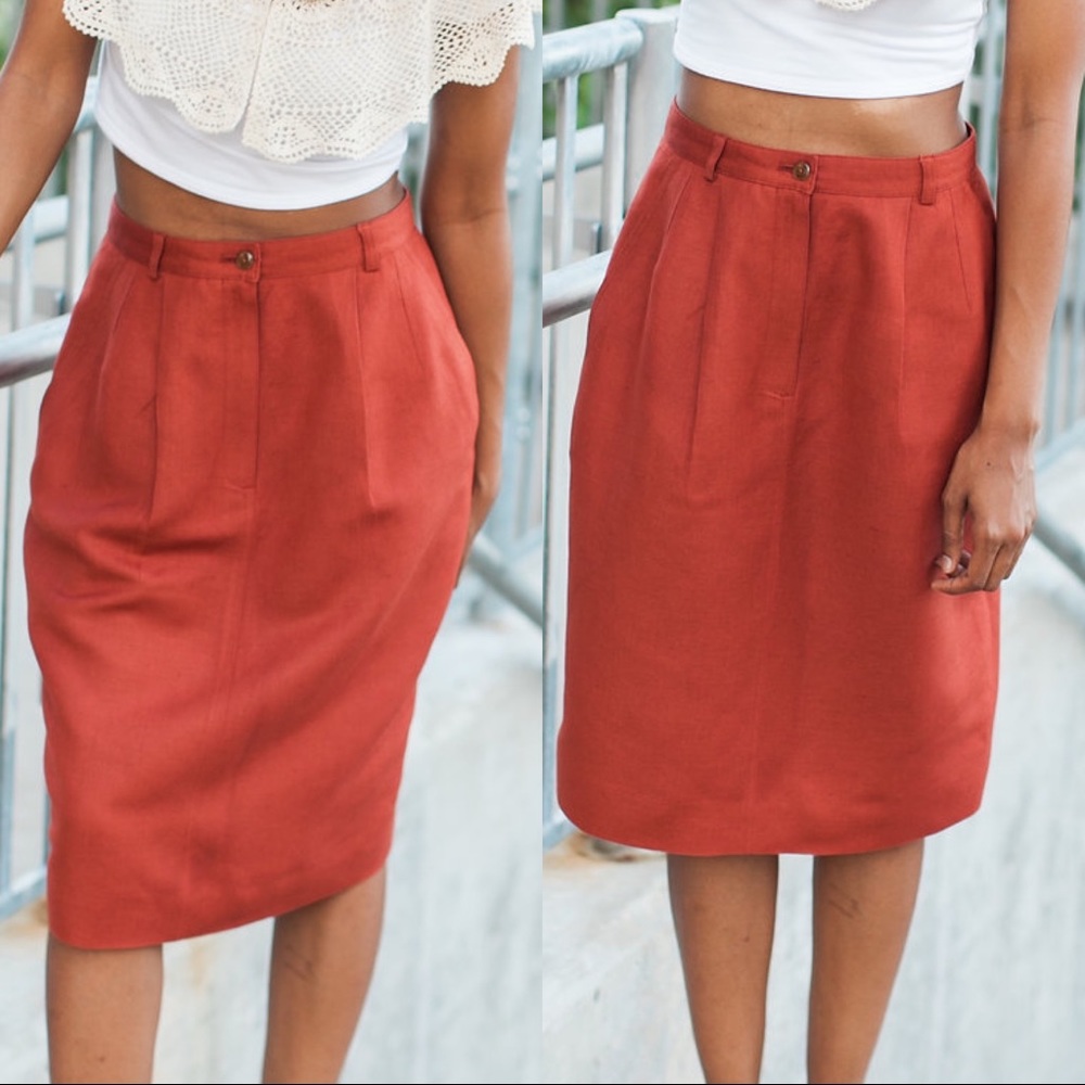VTG Liz Claiborne Pencil Skirt - Fits like a SMALL